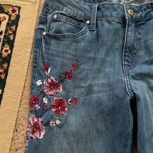 Jennifer Lopez jeans 10